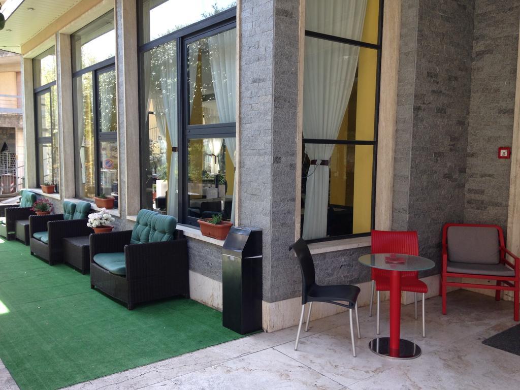 Hotel Mediterraneo Chianciano Terme Exteriér fotografie