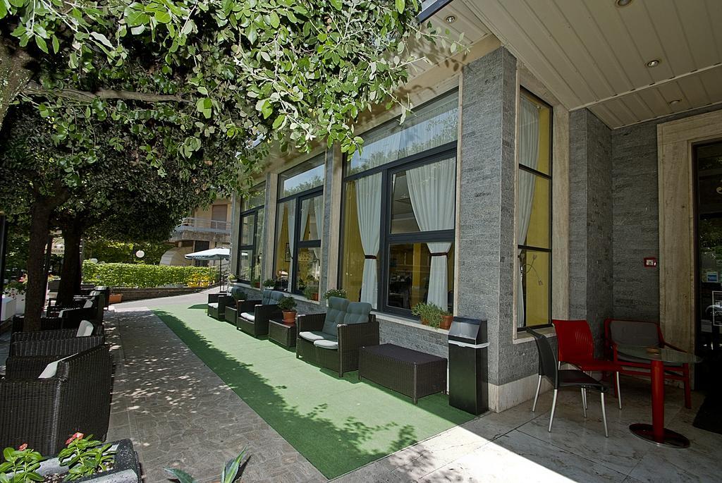 Hotel Mediterraneo Chianciano Terme Exteriér fotografie